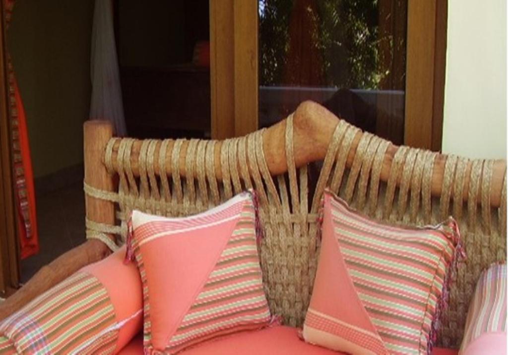 Hill Park Hotel - Tiwi Beach Quarto foto